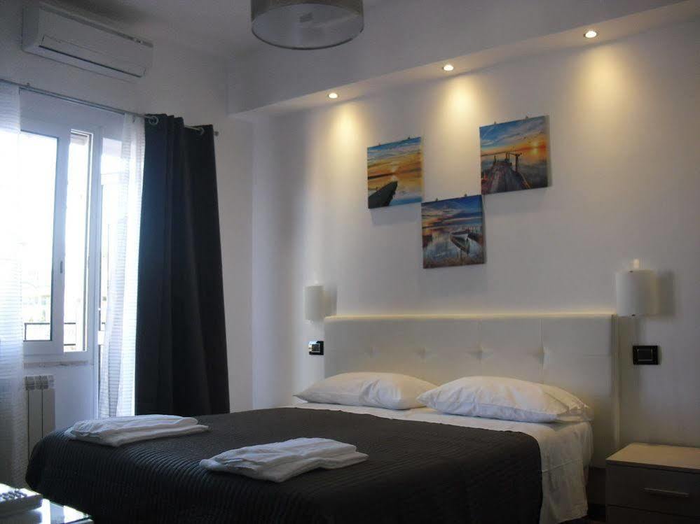 Luce Di Luna Luxury Suites Róma Kültér fotó